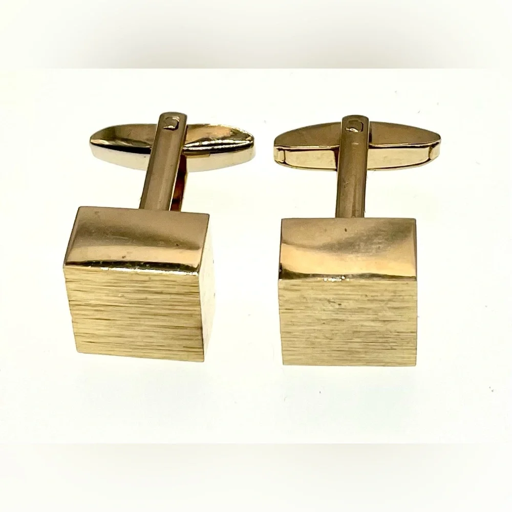 3 for $30 Vintage Sarah Coventry Daytona 500 Cufflinks Gold Tone Cubed
